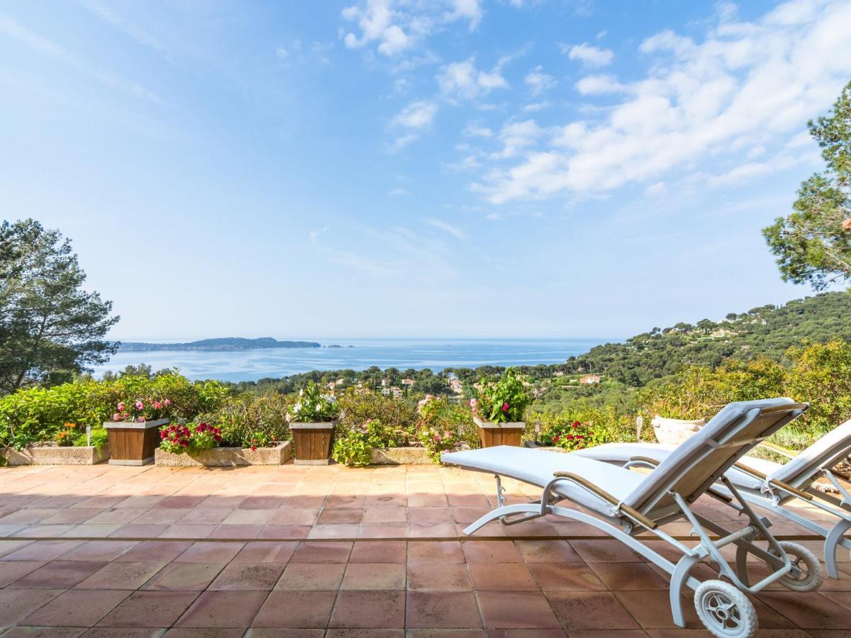 Villa Pretty House With Sea View On The Hy Res Hyères Camera foto